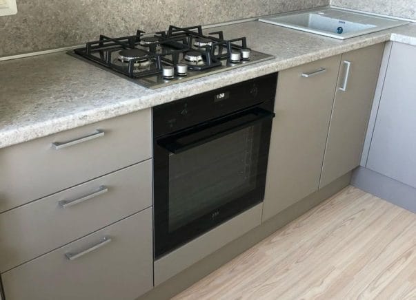 Угловая кухня Лиссе 1,3х2,8 м