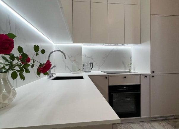 Угловая кухня Розали 1,8х1,8 м