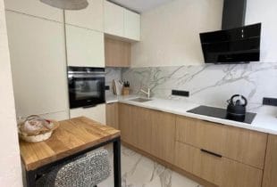 Угловая кухня Есения 2,4×3 м